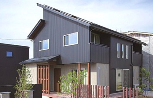 傾斜のある屋根の張替え
